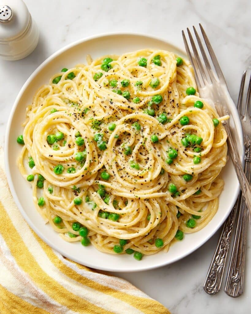 Creamy Skillet Noodles with Peas Recipe